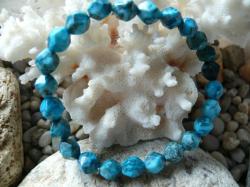 Kalcit modr polyhedron -nramek